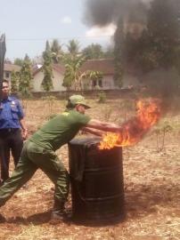 Pembinaan LINMAS Datangkan Pemadam Kebakaran